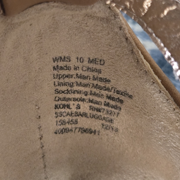 Elegant Tan Studded Sandals - Picture 7 of 7